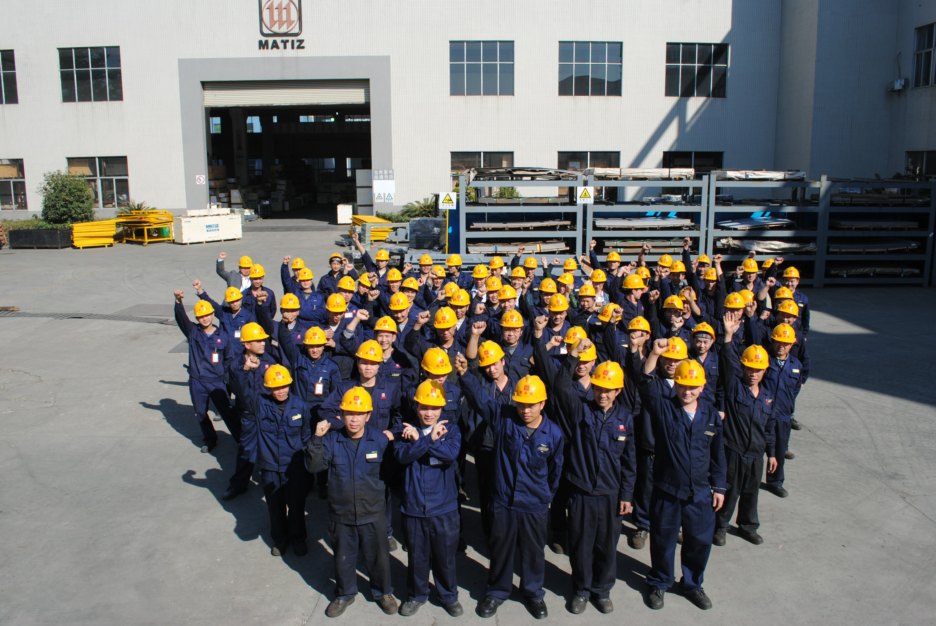 久久精品亚洲一级毛片