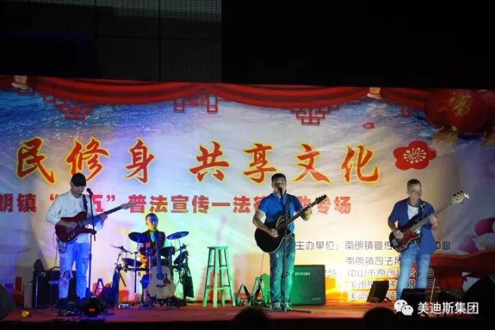 久久精品亚洲一级毛片