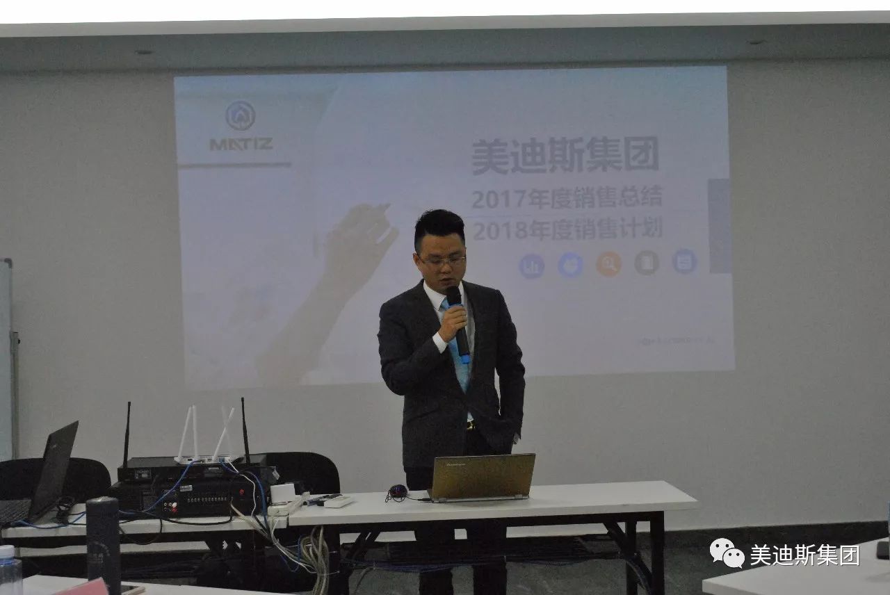 久久精品亚洲一级毛片