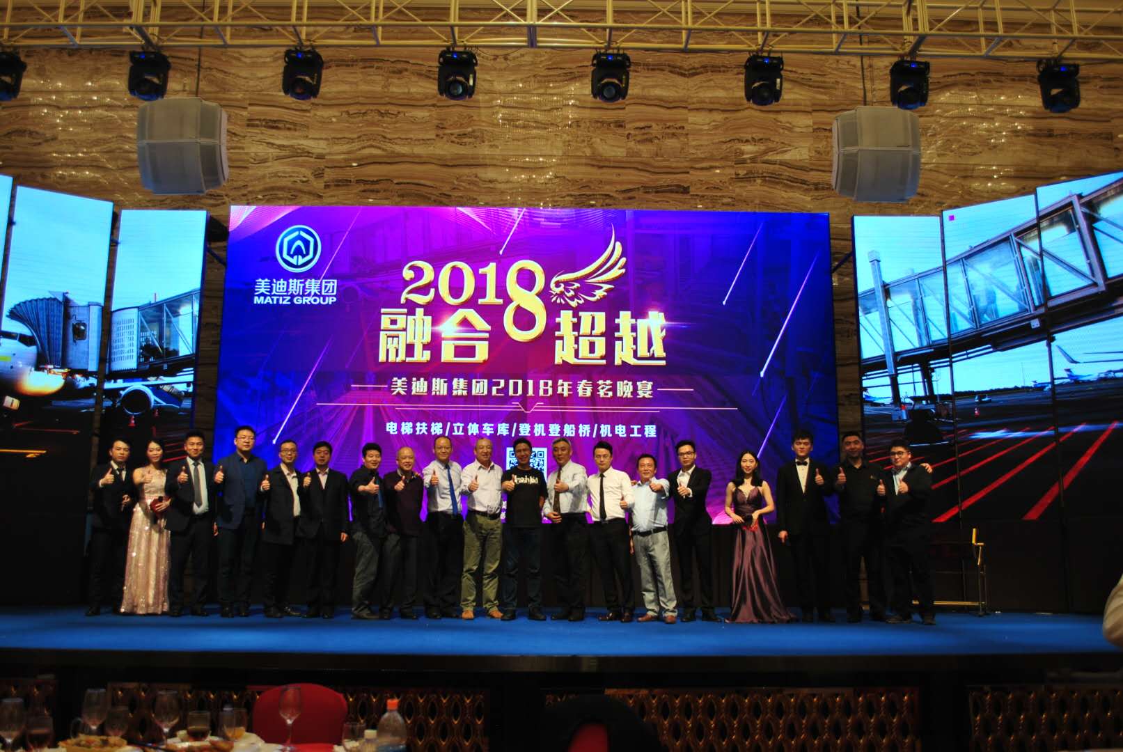 久久精品亚洲一级毛片