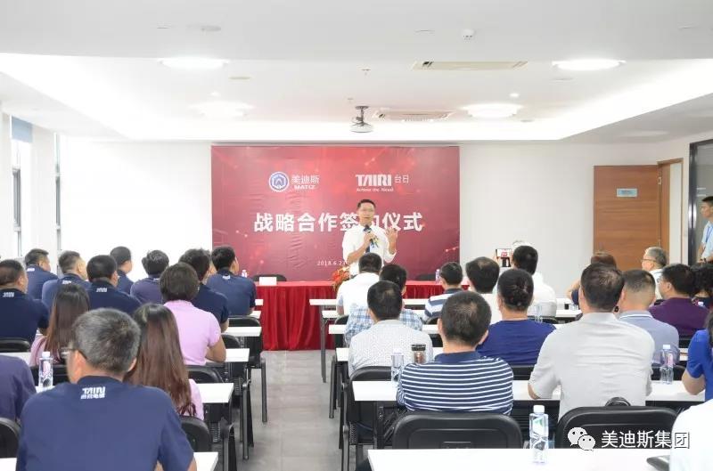 久久精品亚洲一级毛片