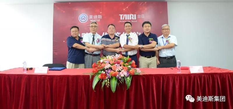 久久精品亚洲一级毛片