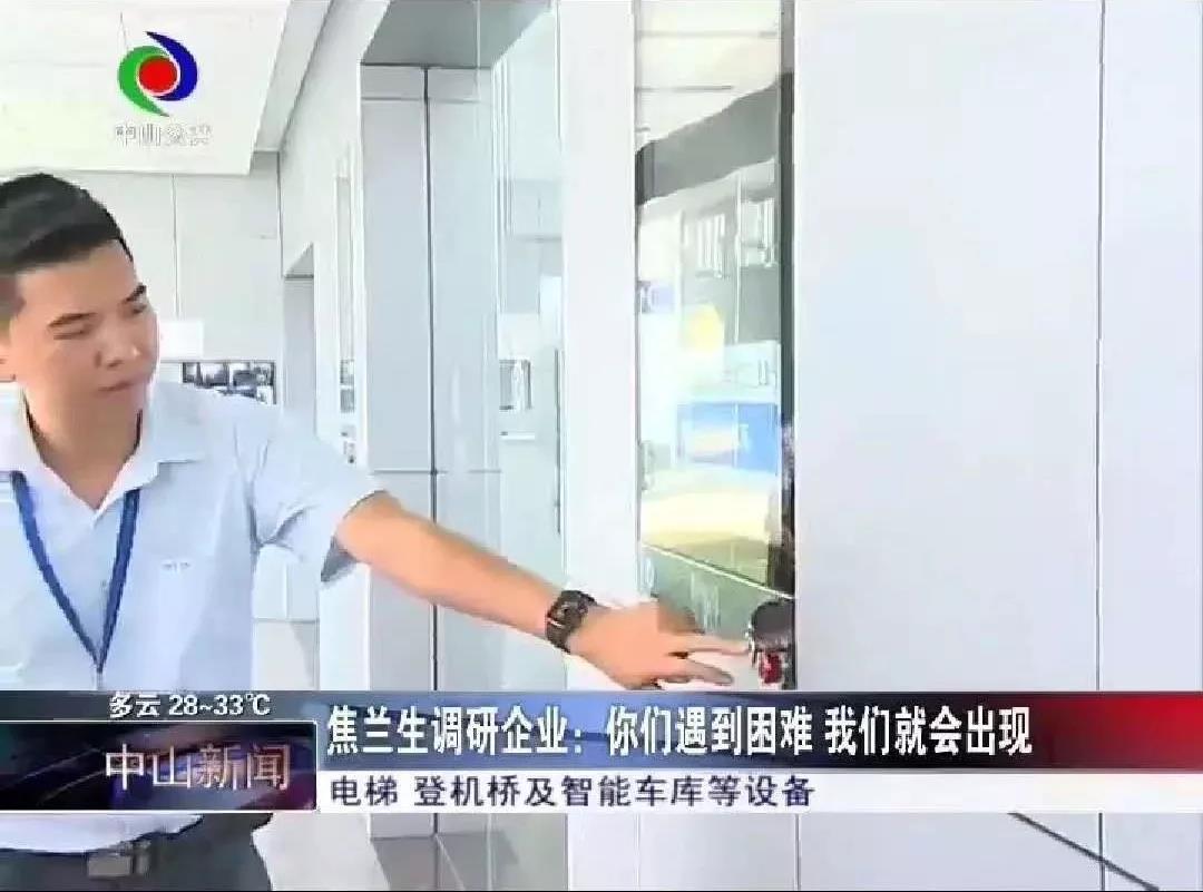 久久精品亚洲一级毛片