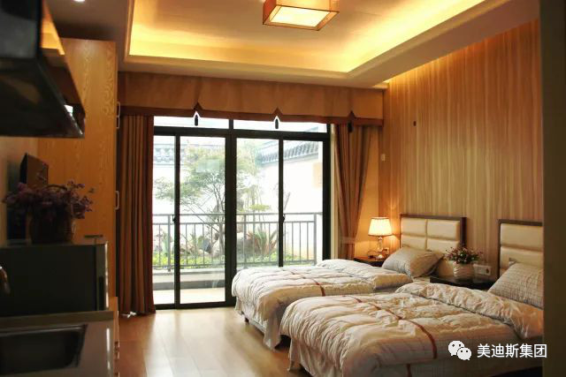 久久精品亚洲一级毛片