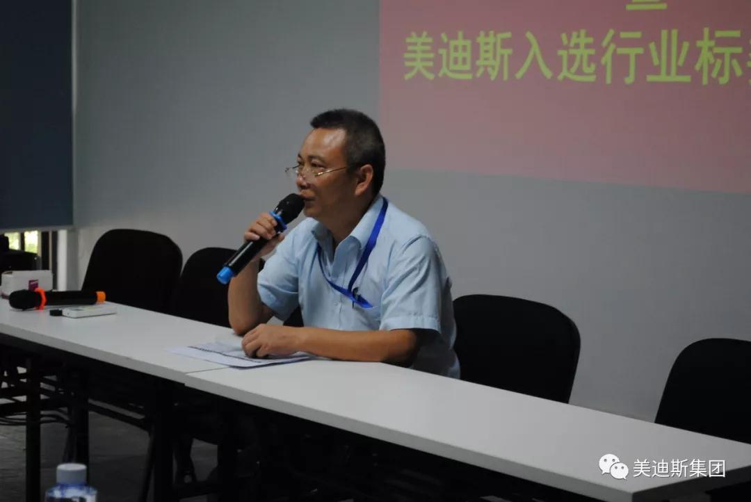 久久精品亚洲一级毛片