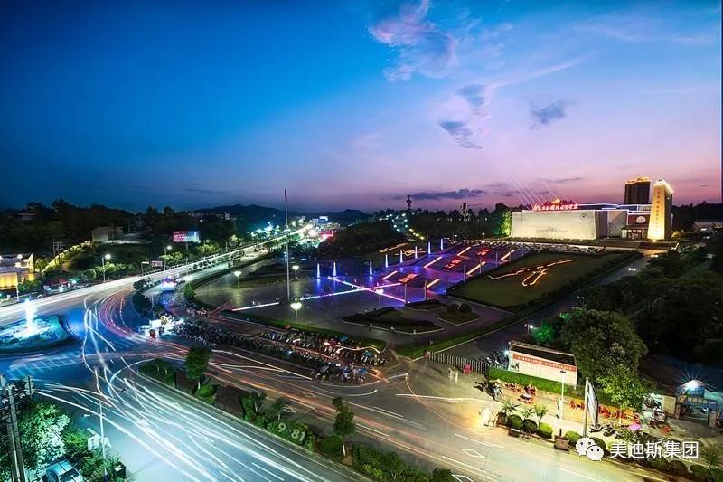 久久精品亚洲一级毛片