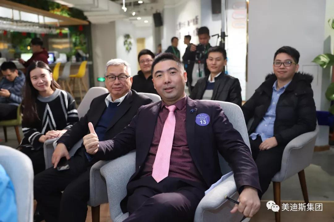 久久精品亚洲一级毛片