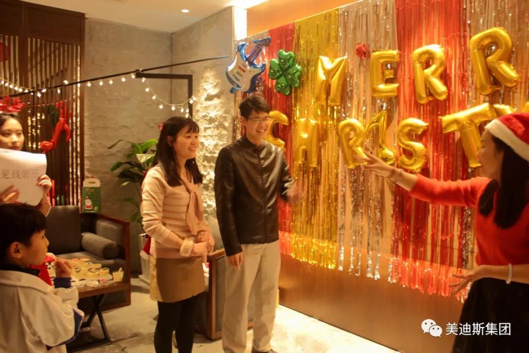 久久精品亚洲一级毛片