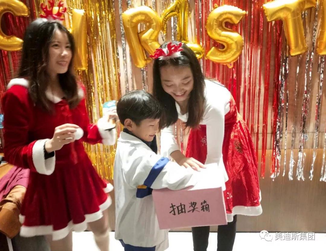 久久精品亚洲一级毛片