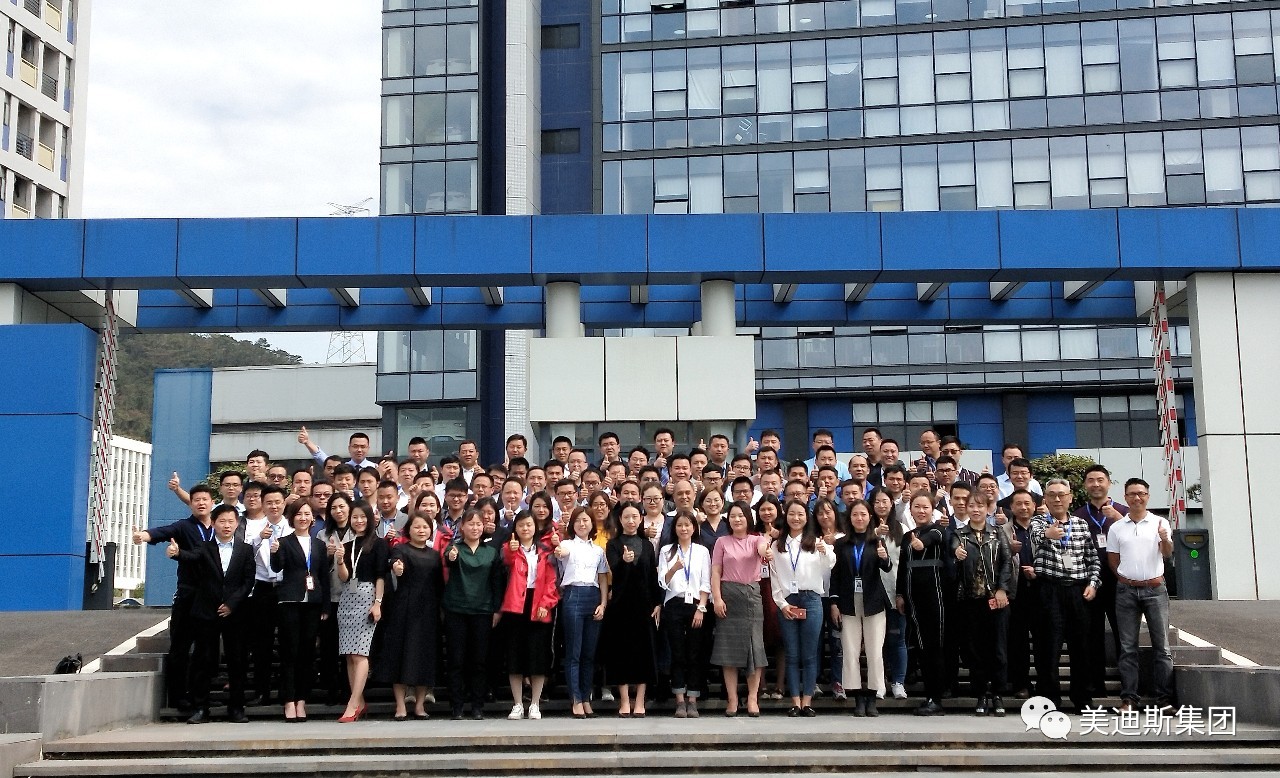 久久精品亚洲一级毛片