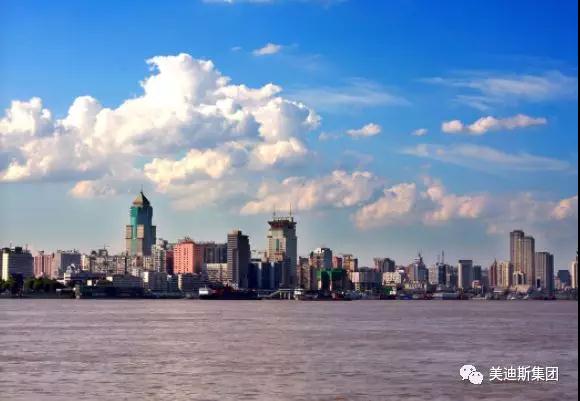 久久精品亚洲一级毛片