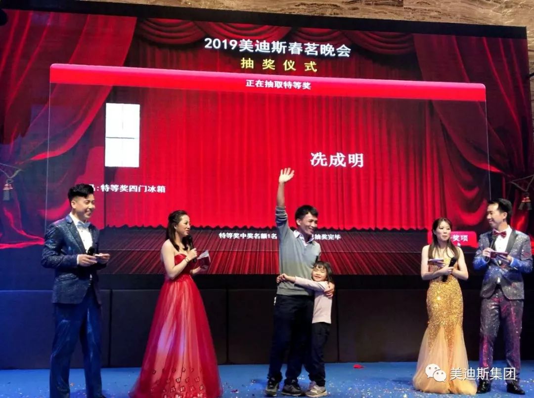 久久精品亚洲一级毛片