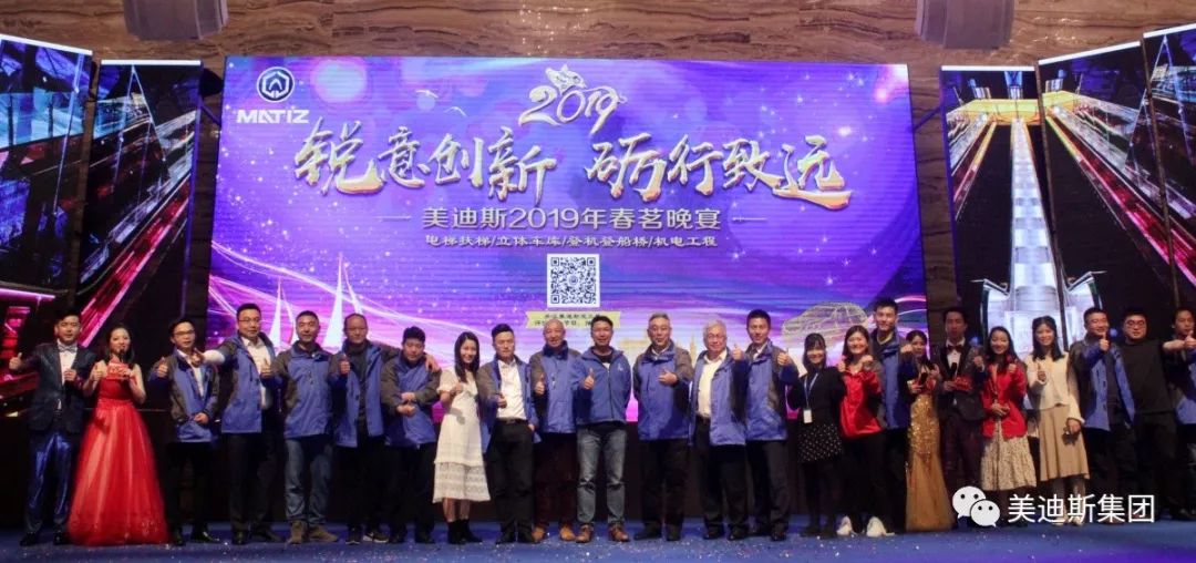 久久精品亚洲一级毛片