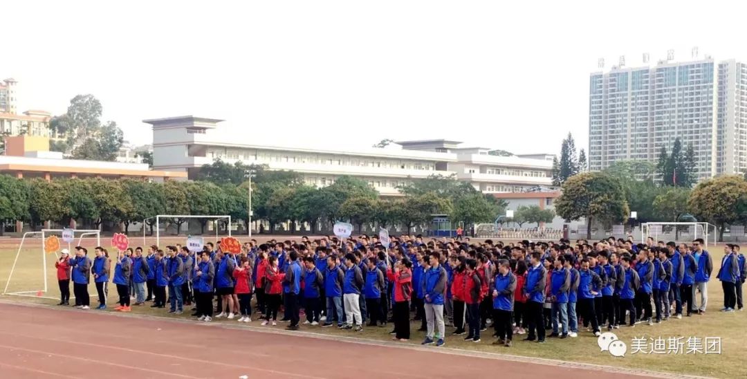 久久精品亚洲一级毛片