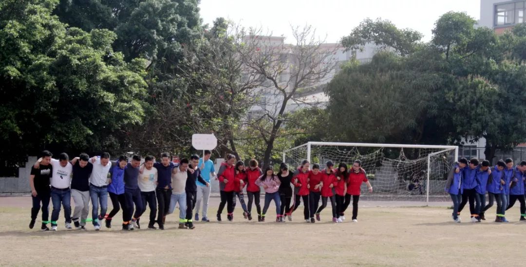 久久精品亚洲一级毛片