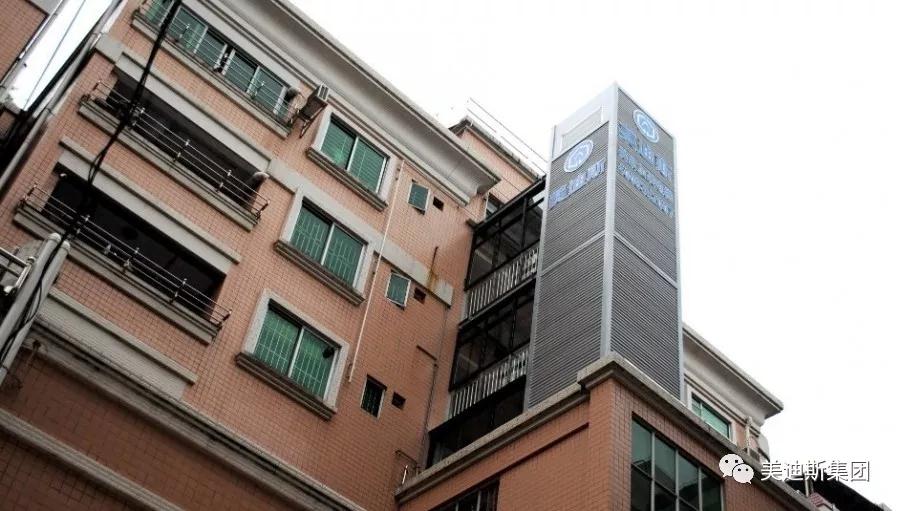 久久精品亚洲一级毛片