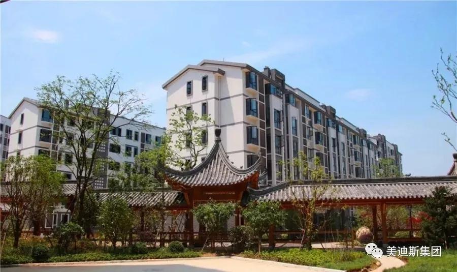 久久精品亚洲一级毛片