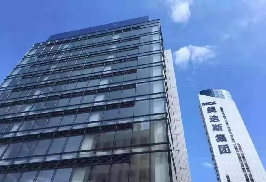 久久精品亚洲一级毛片