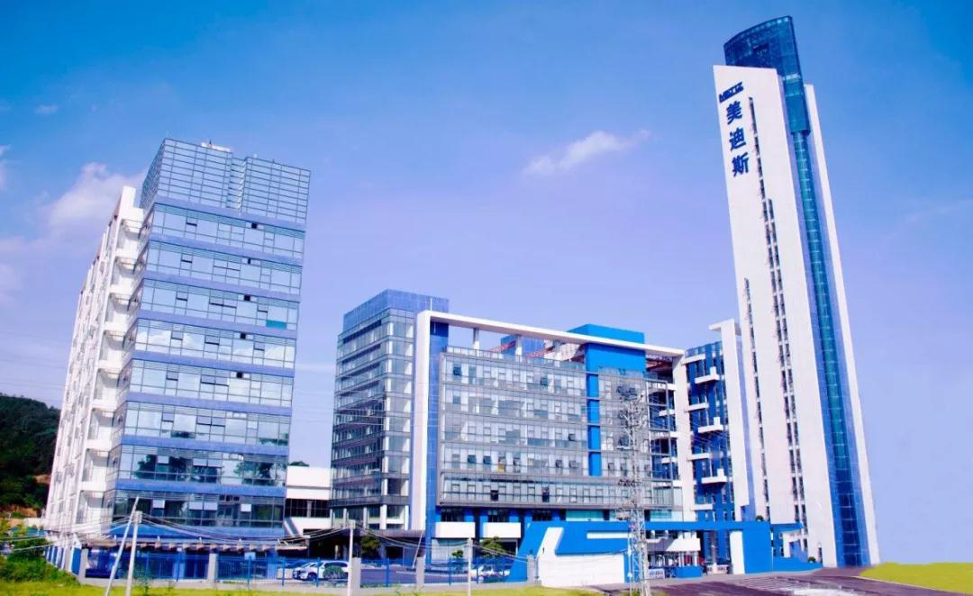 久久精品亚洲一级毛片