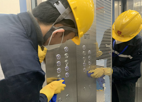 久久精品亚洲一级毛片