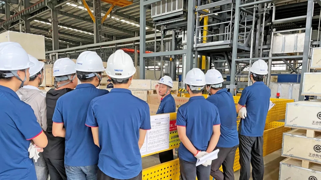 久久精品亚洲一级毛片