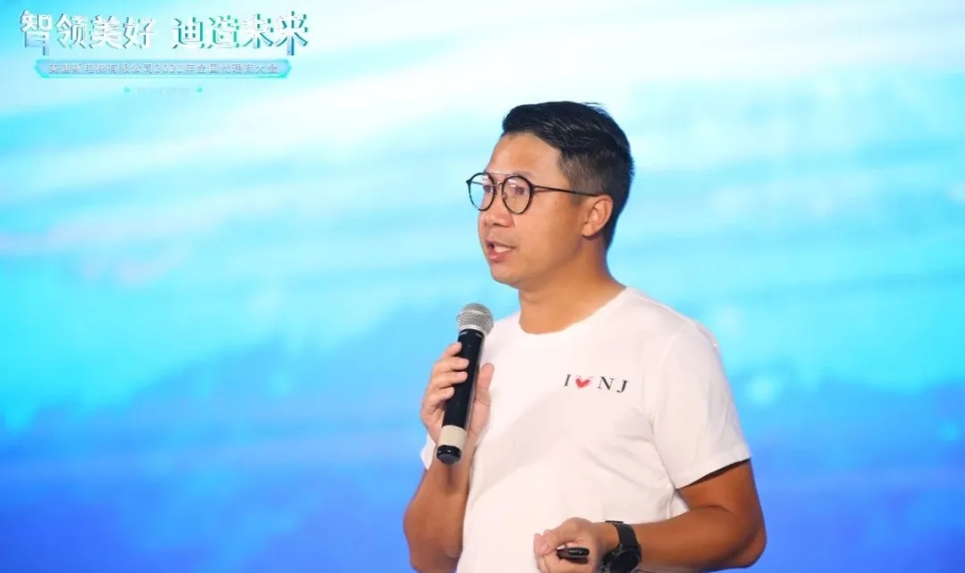 久久精品亚洲一级毛片