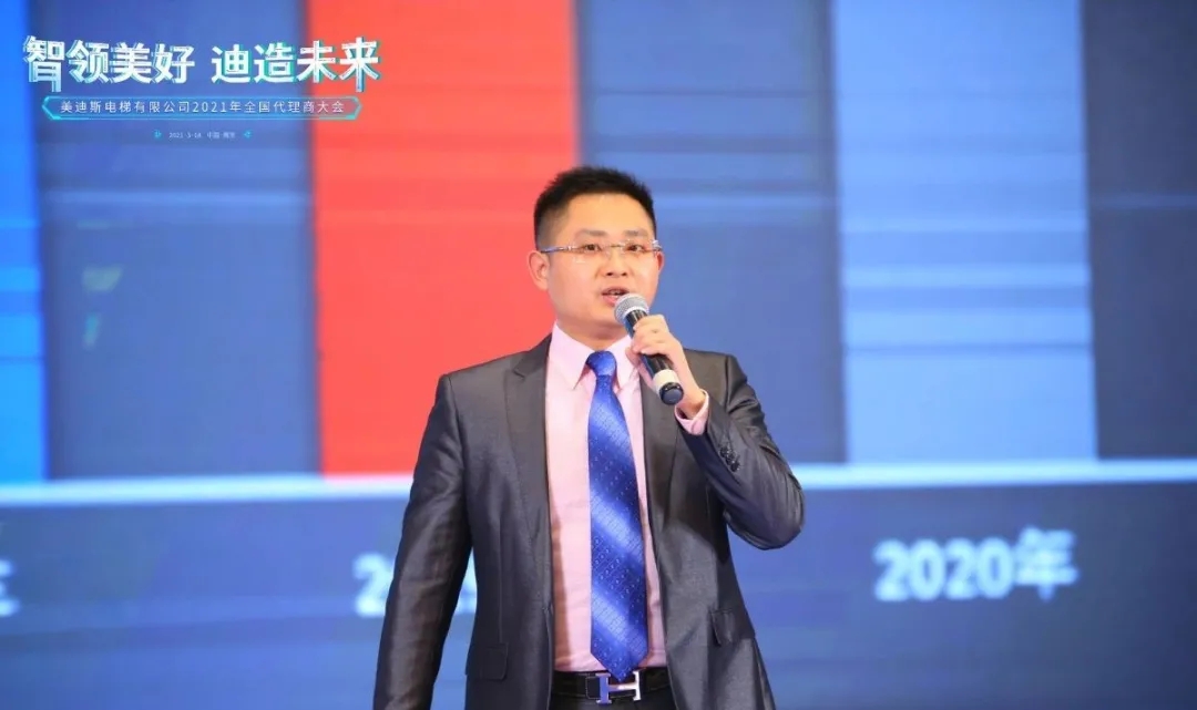 久久精品亚洲一级毛片