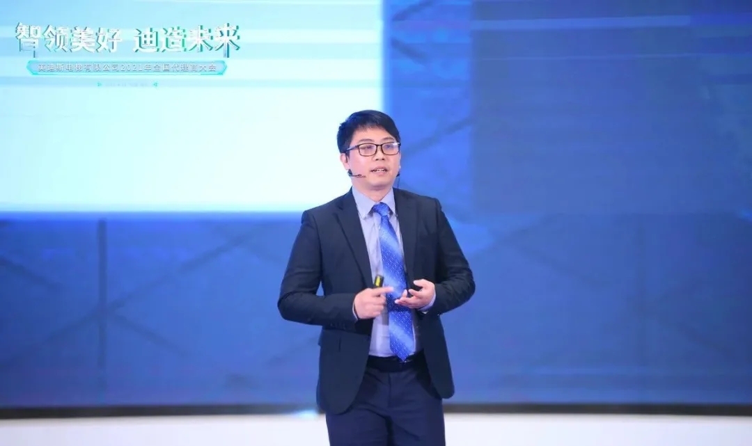 久久精品亚洲一级毛片