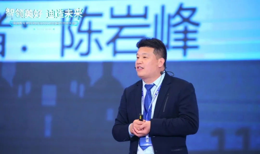 久久精品亚洲一级毛片