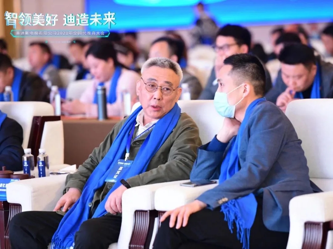 久久精品亚洲一级毛片