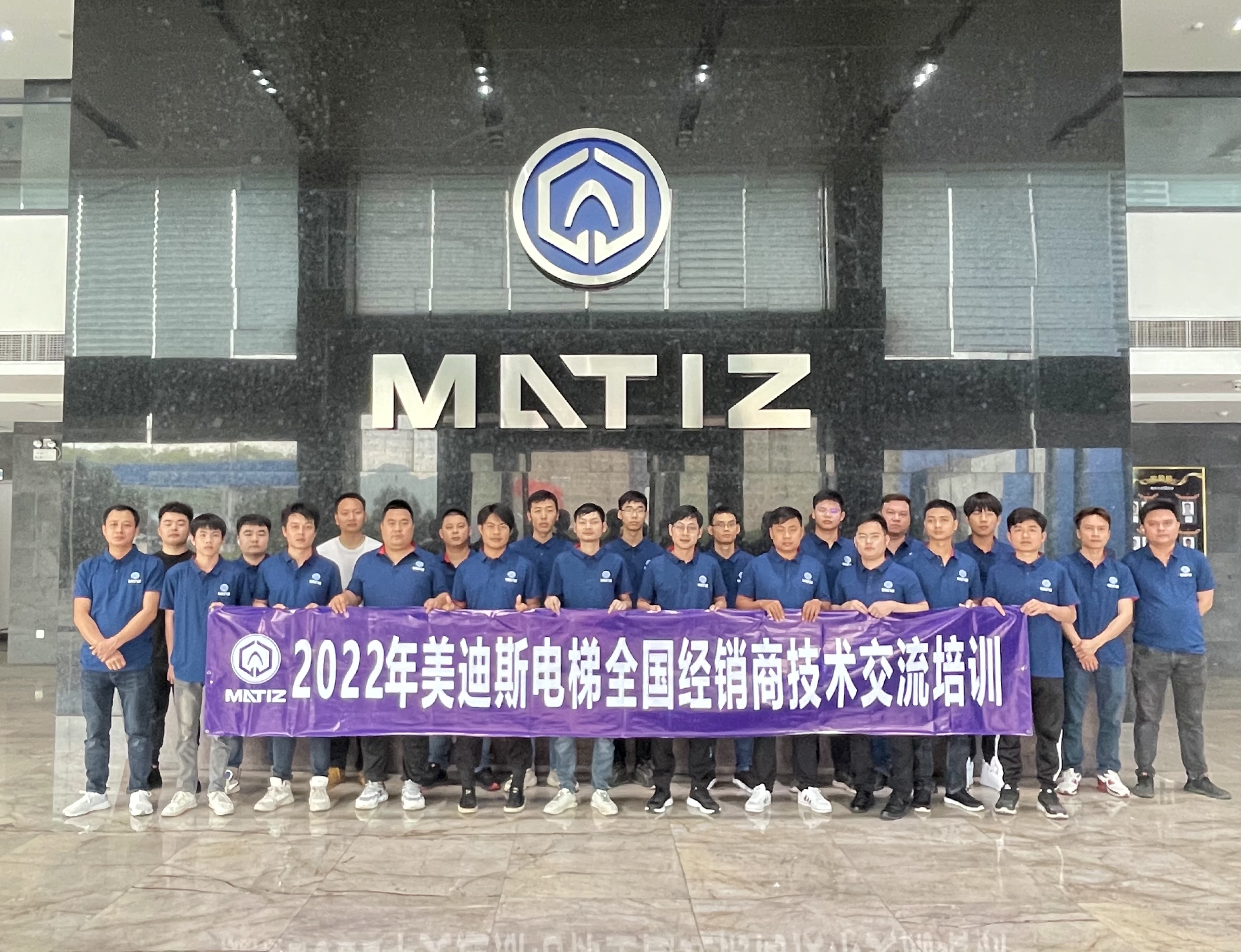 久久精品亚洲一级毛片