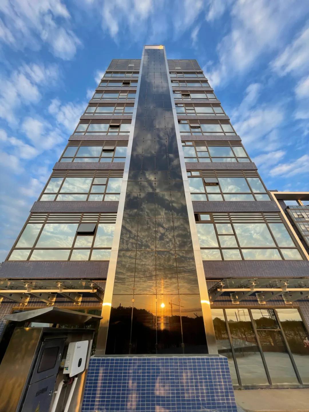 久久精品亚洲一级毛片