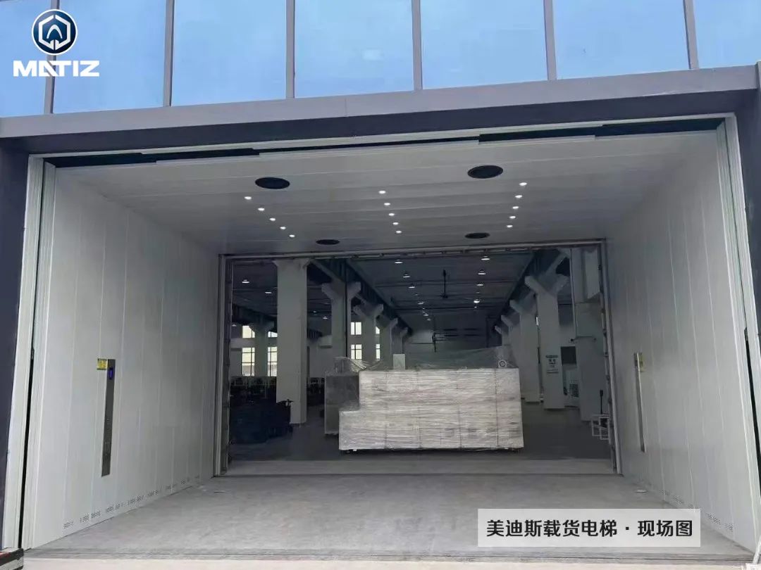 久久精品亚洲一级毛片