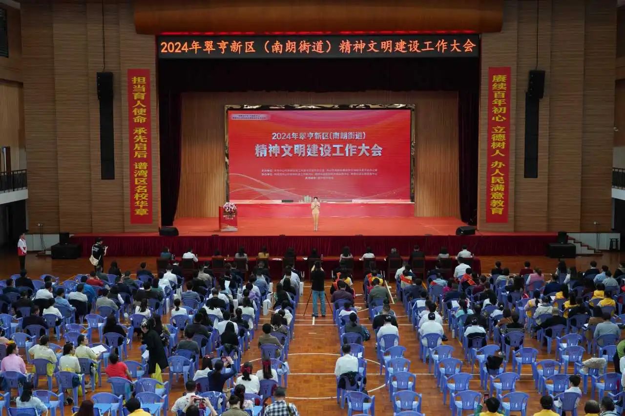 久久精品亚洲一级毛片