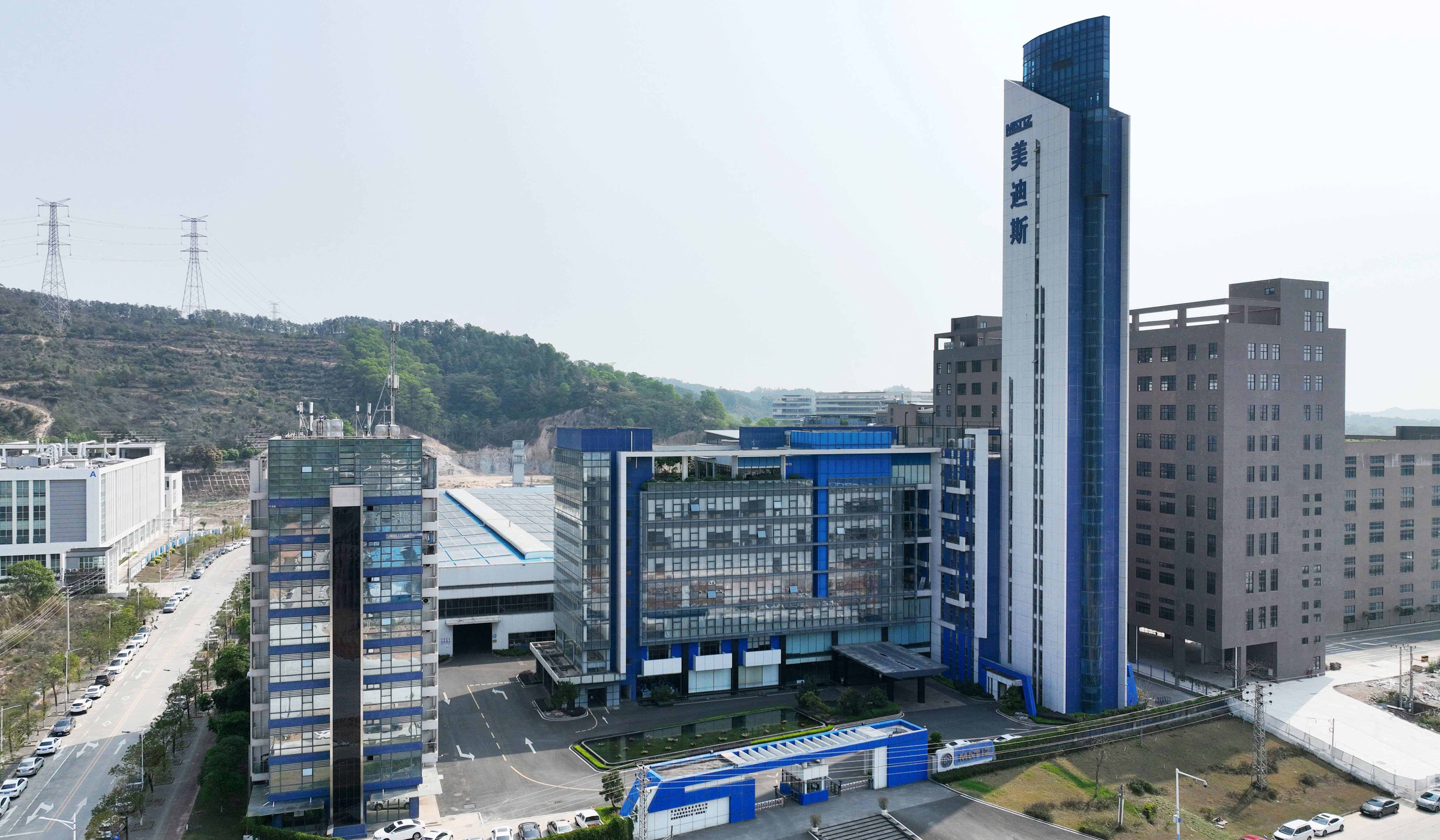 久久精品亚洲一级毛片