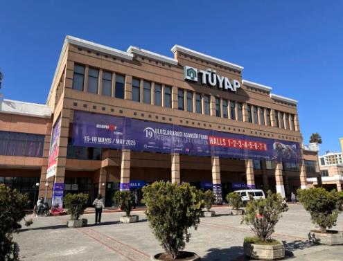 久久精品亚洲一级毛片