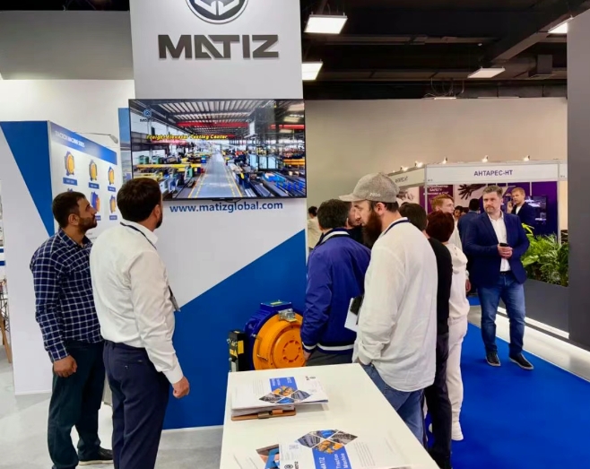 久久精品亚洲一级毛片